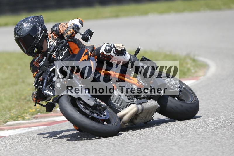/27 12.06.2025 Ducati Schweiz Trackday Warmup  ADR/gruen-vert/27